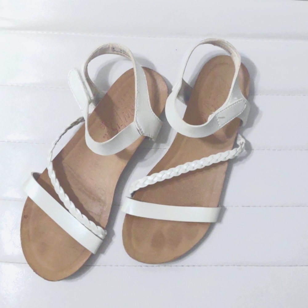 Blowfish kids sandals